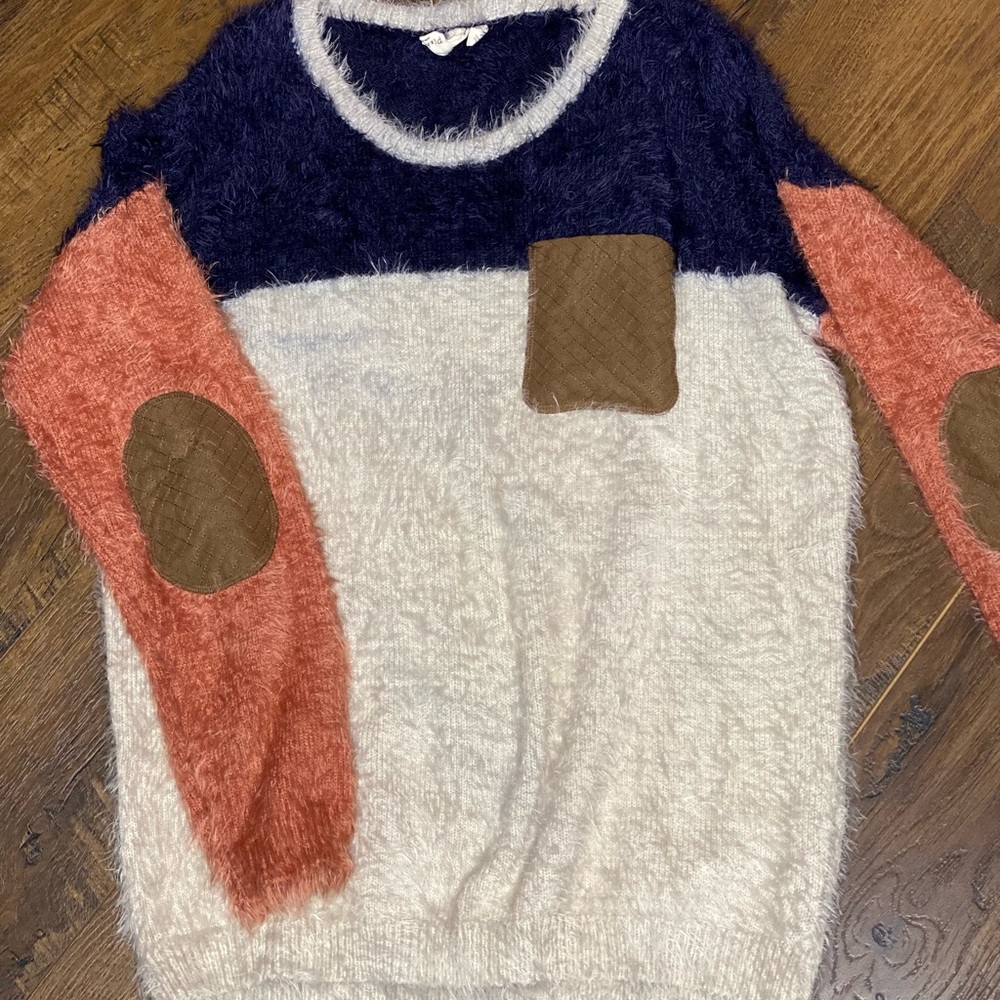 Size Large Multicolor Sweater